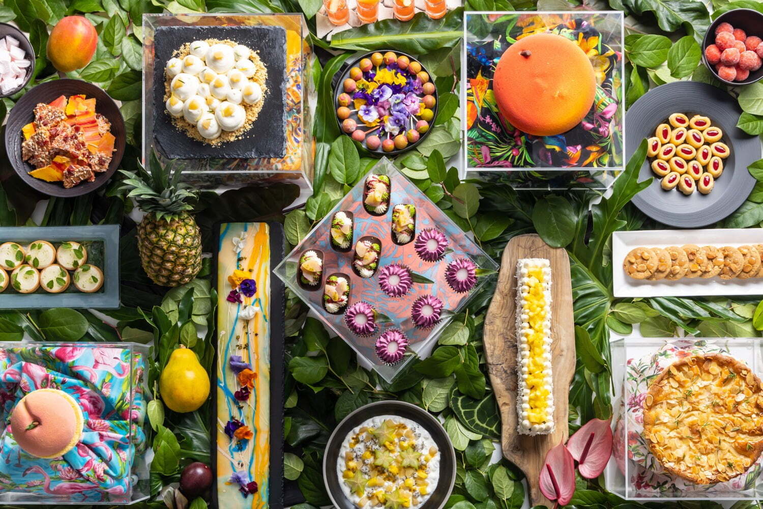 ロリポップキャンディー｜コンラッド大阪のピーチスイーツビュッフェ、桃のタルトや“マンゴー色”ケーキ