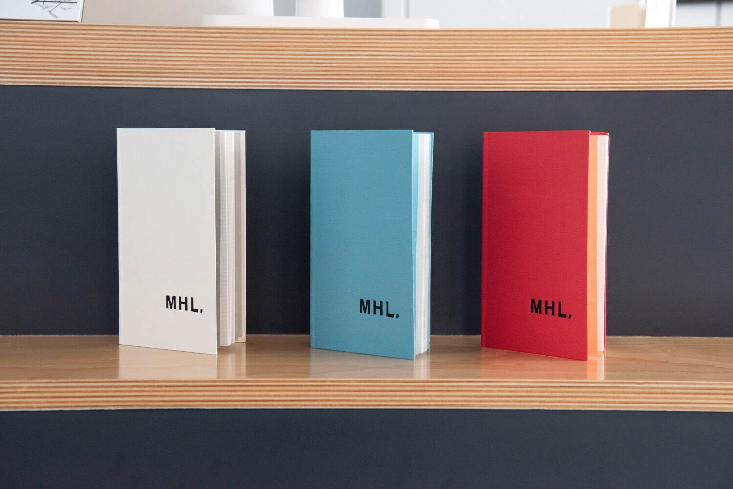 「THINK OF THINGS for MHL. NOTEBOOK」各825円