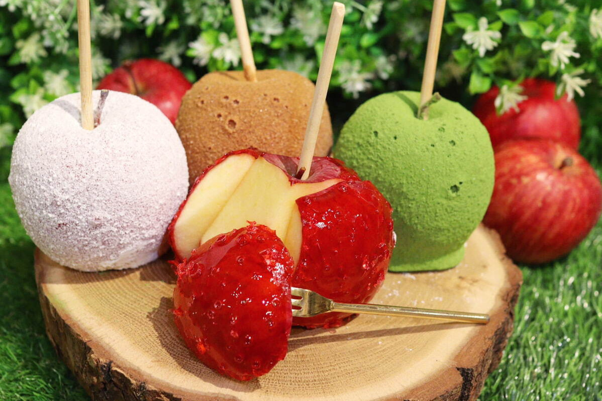 りんご飴｜本格りんご飴専門店「代官山キャンディーアップル」九州に限定オープン、ジューシーりんご×パリパリ飴