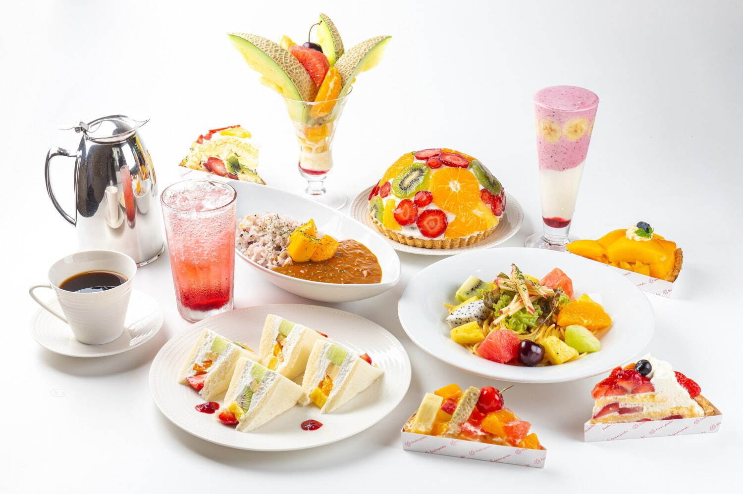フルーツタルト専門店「フルーツピークス」が東京駅に、“希少”白いちご&あまおうのタルト限定発売|写真3