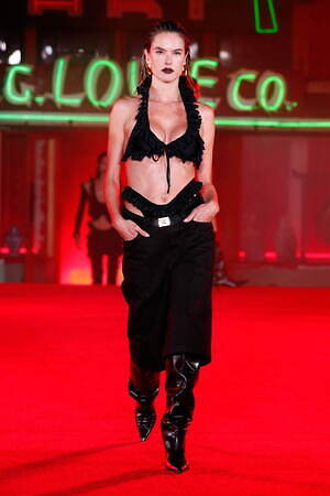 アレキサンダー ワン(alexanderwang) 2022年プレフォールメンズコレクション  - 写真32