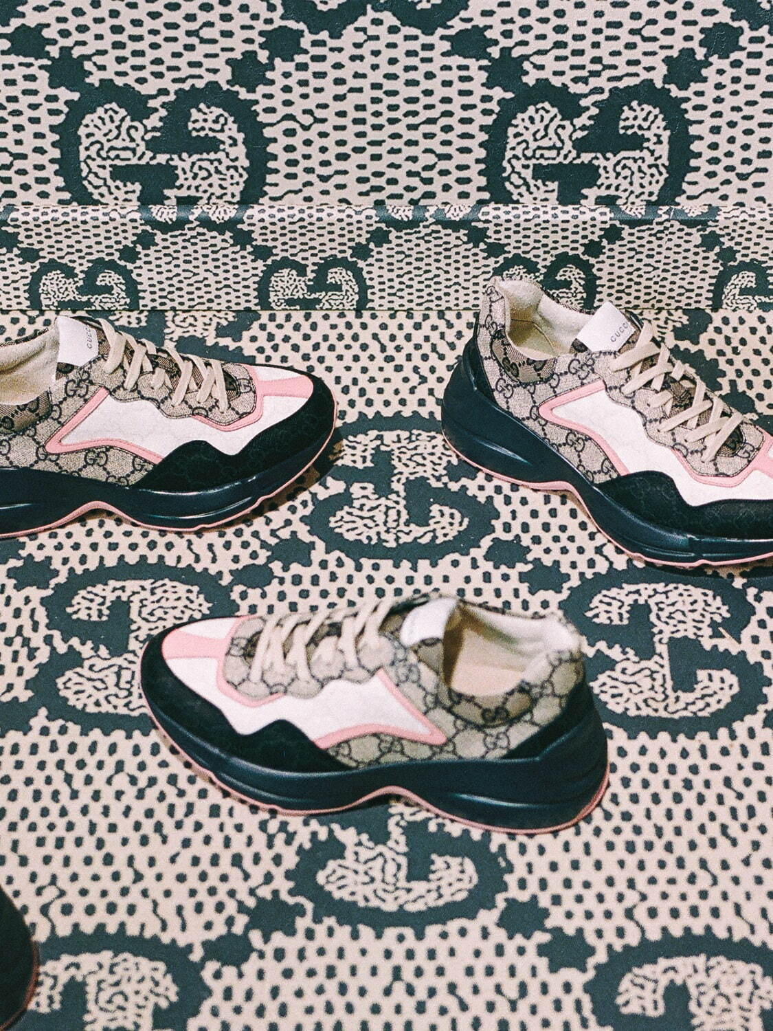 グッチ(GUCCI) ブルー GG キャンバス｜写真15