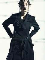 リミ フゥ 2022-23年秋冬コレクション - 棘をまとう、保護と安定の象徴として｜写真4