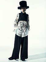 リミ フゥ 2022-23年秋冬コレクション - 棘をまとう、保護と安定の象徴として｜写真17