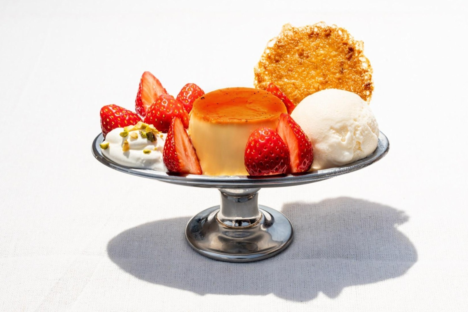 トースト｜カフェ＆マーケット「マークト」渋谷キャストに2号店 -“おいしい物語”のあるデリやスイーツを販売