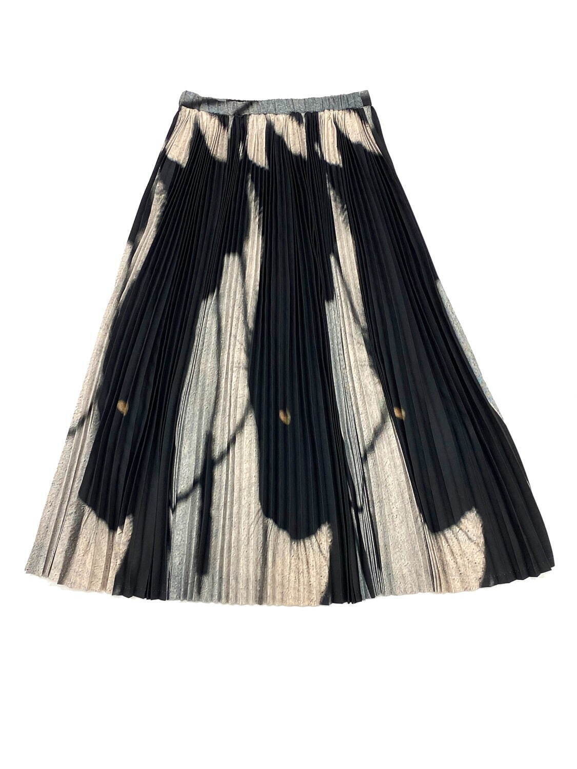 ジュンヤ ワタナベ、英アーティスト ジャック・デイヴィソンのモノクロ写真を配したシャツやスカート｜写真10