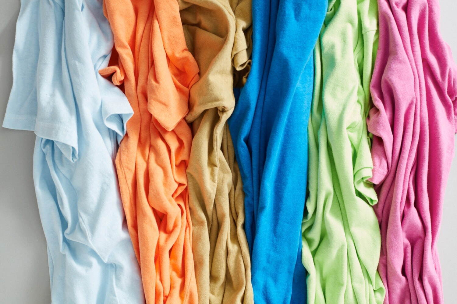 フィルメランジェ“フルーツ”で染めた新作ボタニカルダイTシャツ、オレンジやラズベリー色｜写真9