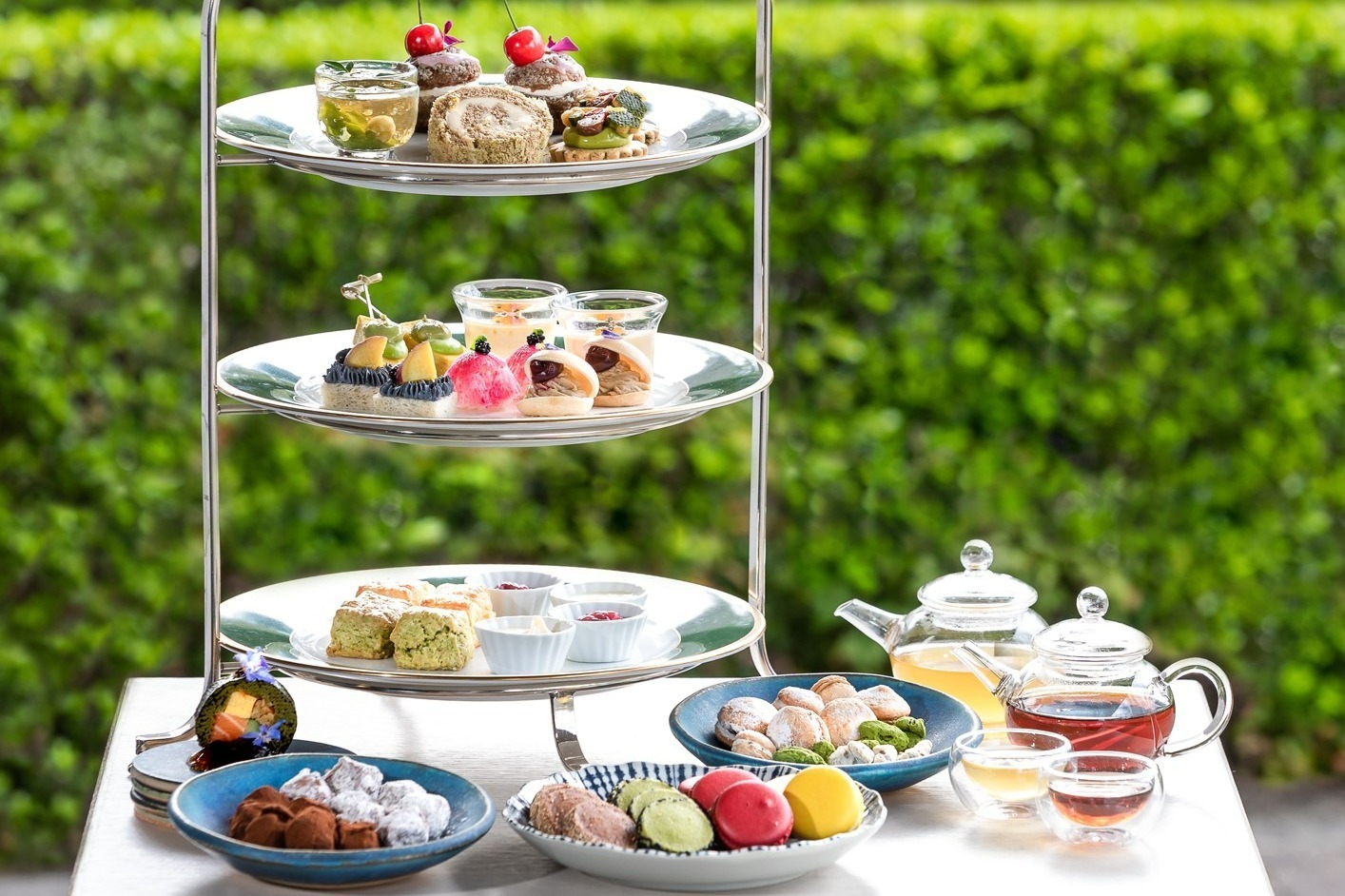 抹茶アフタヌーンティー｜ハイアット リージェンシー 大阪、日本茶専門店コラボの“ブッフェ付き”ジャパニーズアフタヌーンティー