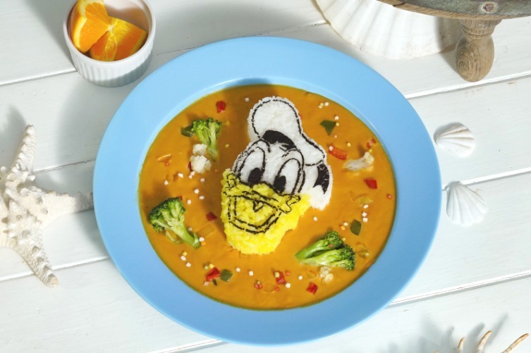 東急プラザ表参道 オモカド「ドナルドダック」