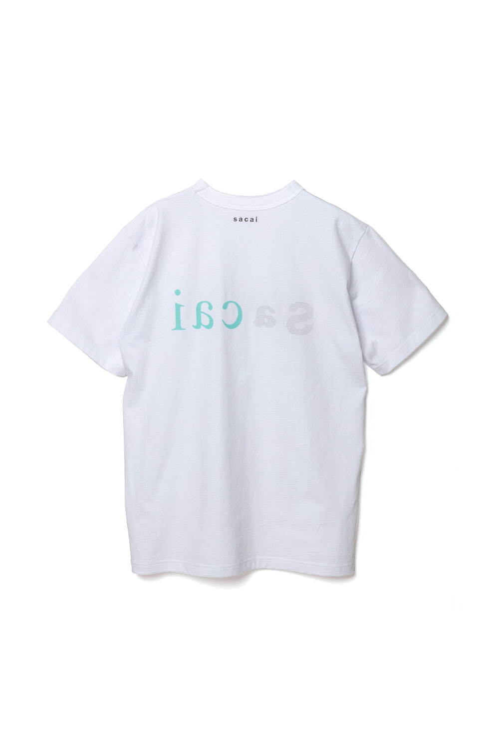 sacai“ロゴ入り”Tシャツ＆ソックス、“バンダナ柄×ナイロン素材”の 