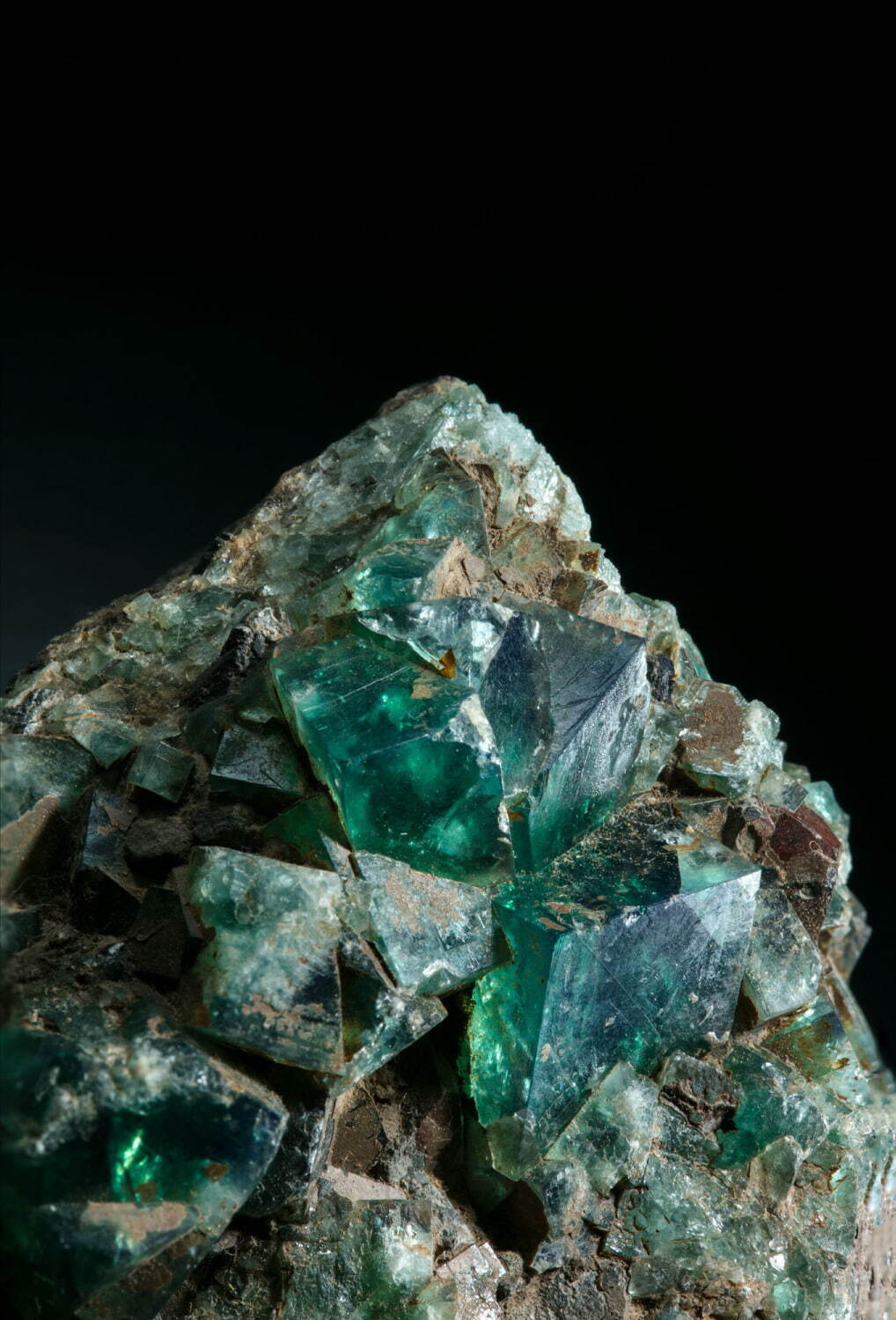 フローライト 日本彩珠宝石研究所所蔵