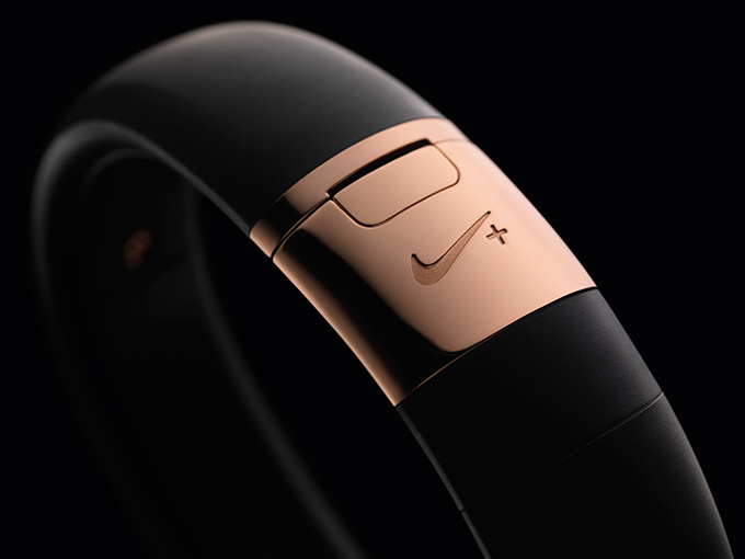 もらって 嬉しい お歳暮 ランキング 写真3/9｜NIKE+ FUELBAND SEに高級時計のような限定版ローズ スポーツ心拍計