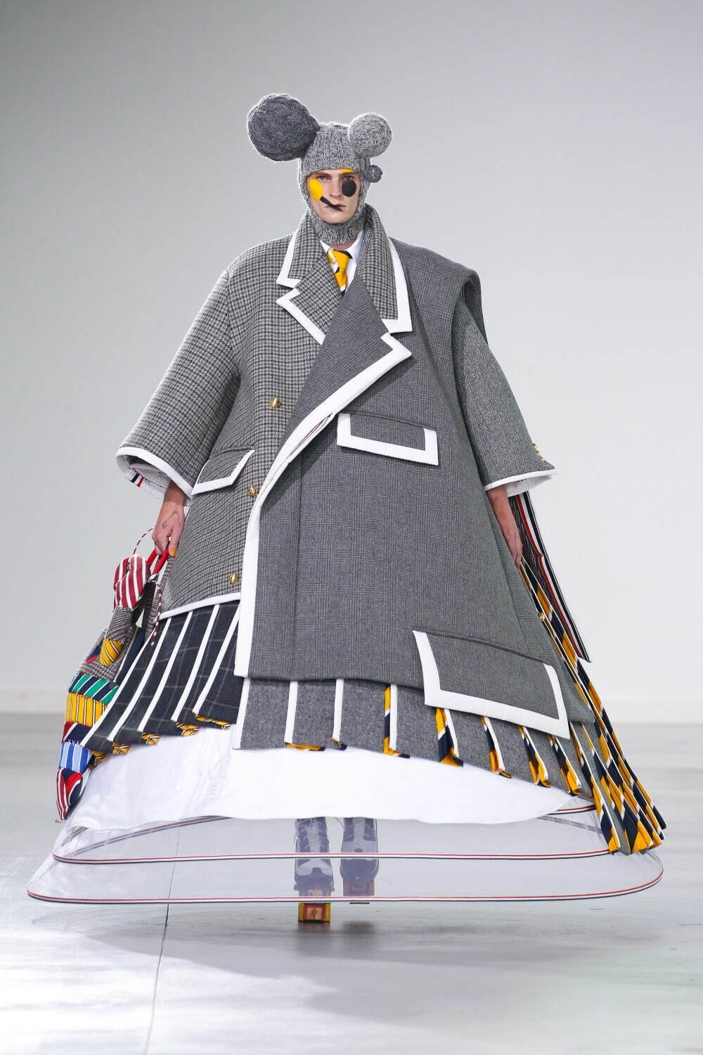 トム ブラウン(THOM BROWNE) 2022-23年秋冬ウィメンズ&メンズコレクション  - 写真3