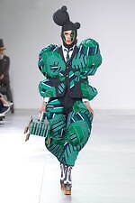 トム ブラウン 2022年秋冬コレクション、おもちゃに見出す“本当の自分”｜写真43