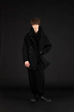 ローブス＆コンフェクションズ オム 2022年秋冬コレクション、迷わず前に進むための“力強さ”｜写真20