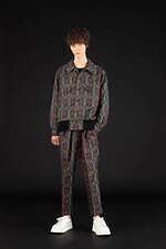 ローブス＆コンフェクションズ オム 2022年秋冬コレクション、迷わず前に進むための“力強さ”｜写真27