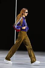 セリーヌ 2022年冬ウィメンズコレクション - パリジャン着想のマスキュリンルック｜写真39