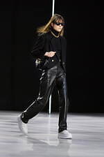 セリーヌ 2022年冬ウィメンズコレクション - パリジャン着想のマスキュリンルック｜写真53