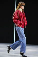 セリーヌ 2022年冬ウィメンズコレクション - パリジャン着想のマスキュリンルック｜写真54