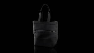 イッセイ ミヤケ(ISSEY MIYAKE) セル｜写真1