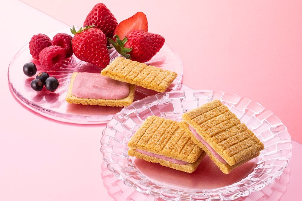 【専用】アマンベリー　アルプスショコラ　シュガーバターの木 セブンカフェ「シュガーバターの木」新作、甘酸っぱい“3種ベリー