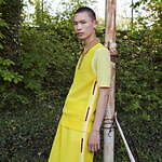 ラコステ新作ウェア、“スポーツウェア着想”メッシュ総柄ポロシャツ＆エメラルドカラーのブルゾン｜写真4