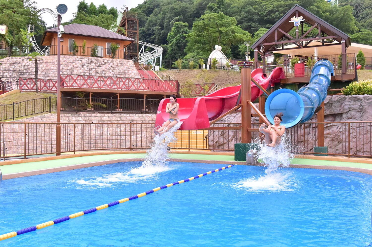 東京サマーランド“日本最大級の流れるプール”など屋外プールエリアがオープン｜写真10