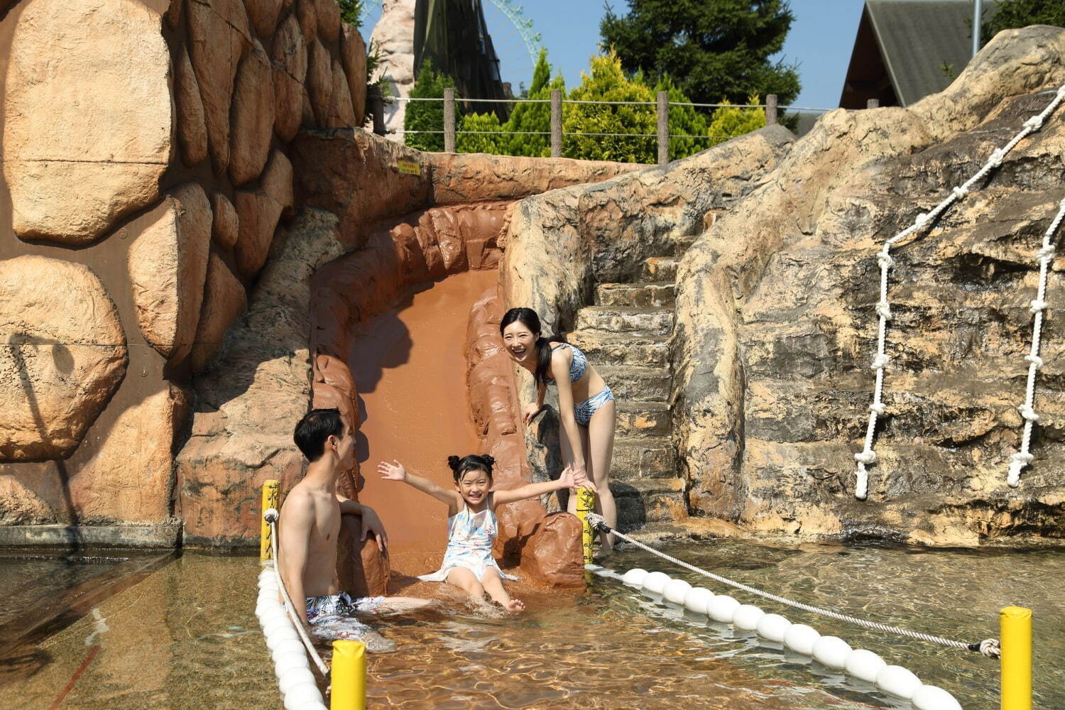 東京サマーランド“日本最大級の流れるプール”など屋外プールエリアがオープン｜写真5