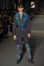 ジョン ローレンス サリバン(JOHN LAWRENCE SULLIVAN)、2010-2011年秋冬コレクション｜写真8