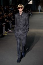 ジョン ローレンス サリバン(JOHN LAWRENCE SULLIVAN)、2010-2011年秋冬コレクション｜写真14