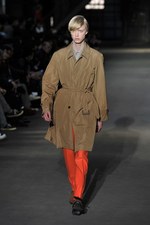 ジョン ローレンス サリバン(JOHN LAWRENCE SULLIVAN)、2010-2011年秋冬コレクション｜写真29