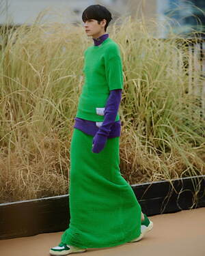 メゾン ミハラヤスヒロ(Maison MIHARA YASUHIRO) 2022-23年秋冬ウィメンズコレクション  - 写真17