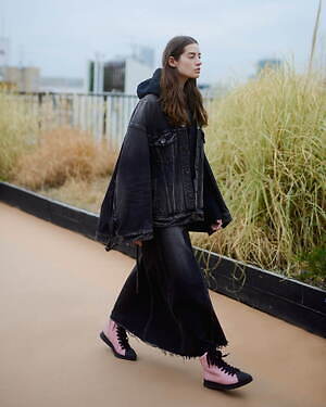 メゾン ミハラヤスヒロ(Maison MIHARA YASUHIRO) 2022-23年秋冬ウィメンズコレクション  - 写真30