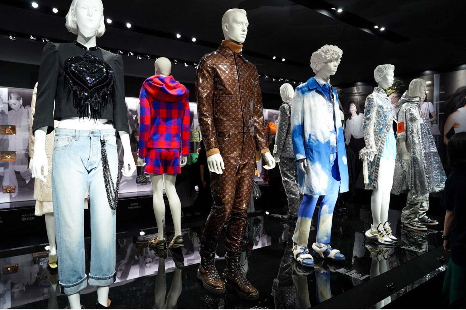 LOUIS VUITTON SEE LV TOKYO | SWAG HOMMES