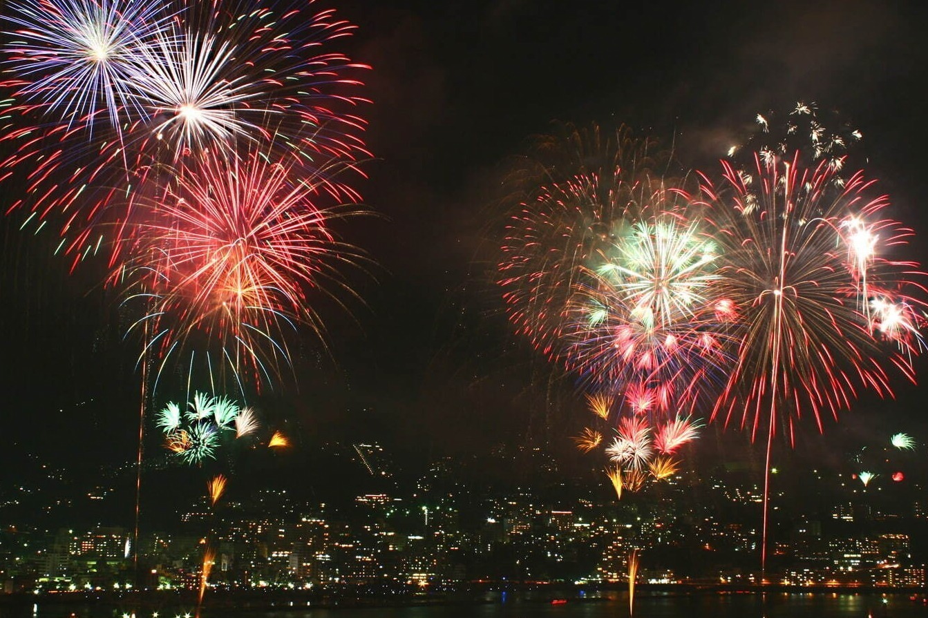 「熱海海上花火大会2022」