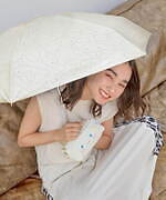 Wpc.“サンリオキャラクターポーチ付き”日傘、シナモロールやポムポムプリンがモチーフ｜写真1