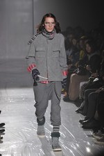 ホワイト マウンテニアリング(White Mountaineering)、2010-2011年秋冬コレクション｜写真9