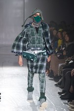 ホワイト マウンテニアリング(White Mountaineering)、2010-2011年秋冬コレクション｜写真34