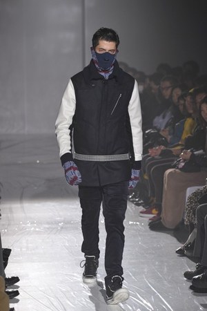 ホワイト マウンテニアリング(White Mountaineering)、2010-2011年秋冬コレクション｜写真7