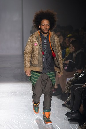 ホワイト マウンテニアリング(White Mountaineering)、2010-2011年秋冬コレクション｜写真15