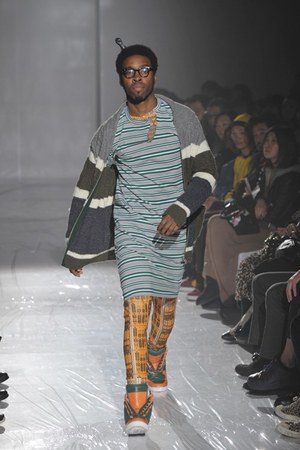 ホワイト マウンテニアリング(White Mountaineering)、2010-2011年秋冬コレクション｜写真33