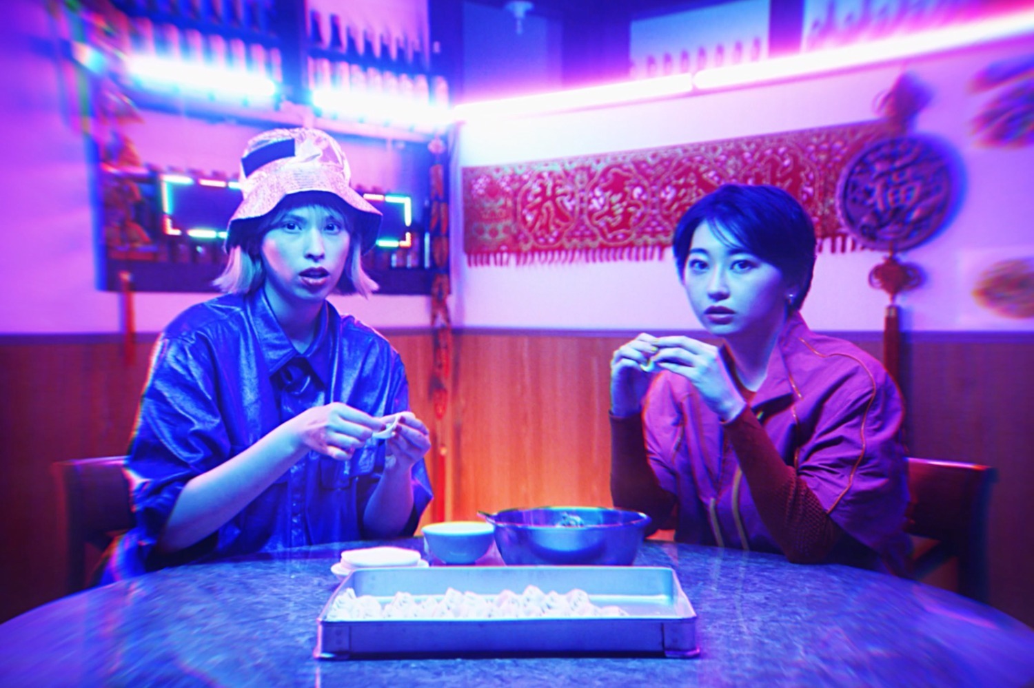 chelmicoとDJ FUMIYAが初コラボ、新曲「O・La」はご機嫌なダンスナンバー
