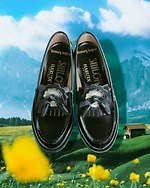 「レディースシューズ特集」人気ハイブランドの高級靴から履きやすい“おしゃれスニーカー”まで｜写真41