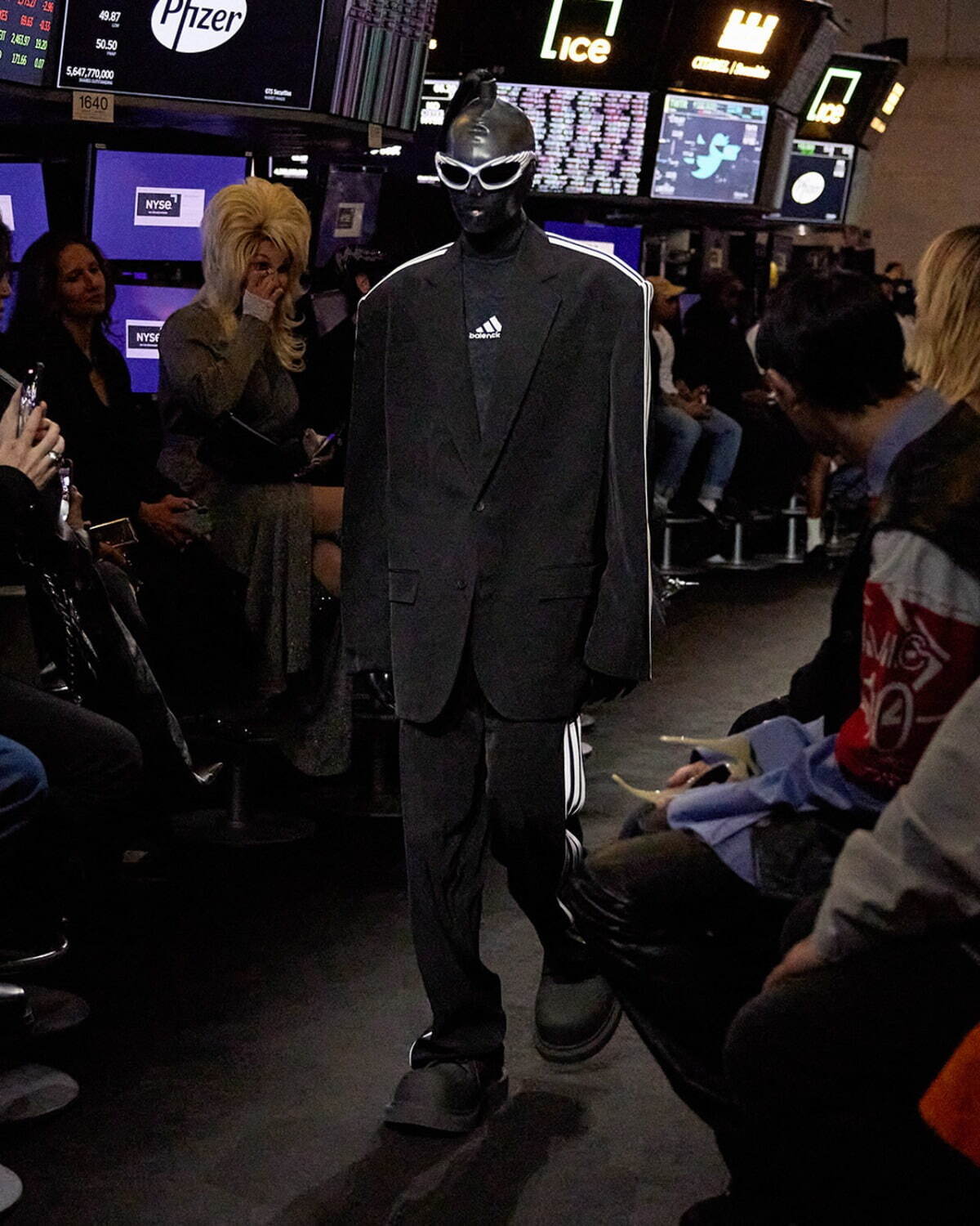 バレンシアガ(BALENCIAGA) 2023年春ウィメンズ&メンズコレクション ディテール - 写真32
