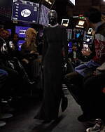 バレンシアガ 23年春コレクション - シンプルな中に生まれる大胆さ｜写真3