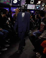 バレンシアガ 23年春コレクション - シンプルな中に生まれる大胆さ｜写真6