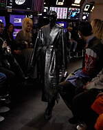 バレンシアガ 23年春コレクション - シンプルな中に生まれる大胆さ｜写真19