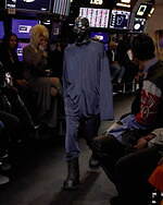 バレンシアガ 23年春コレクション - シンプルな中に生まれる大胆さ｜写真26