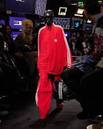 バレンシアガ 23年春コレクション - シンプルな中に生まれる大胆さ｜写真45