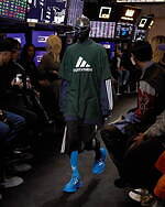 バレンシアガ 23年春コレクション - シンプルな中に生まれる大胆さ｜写真60